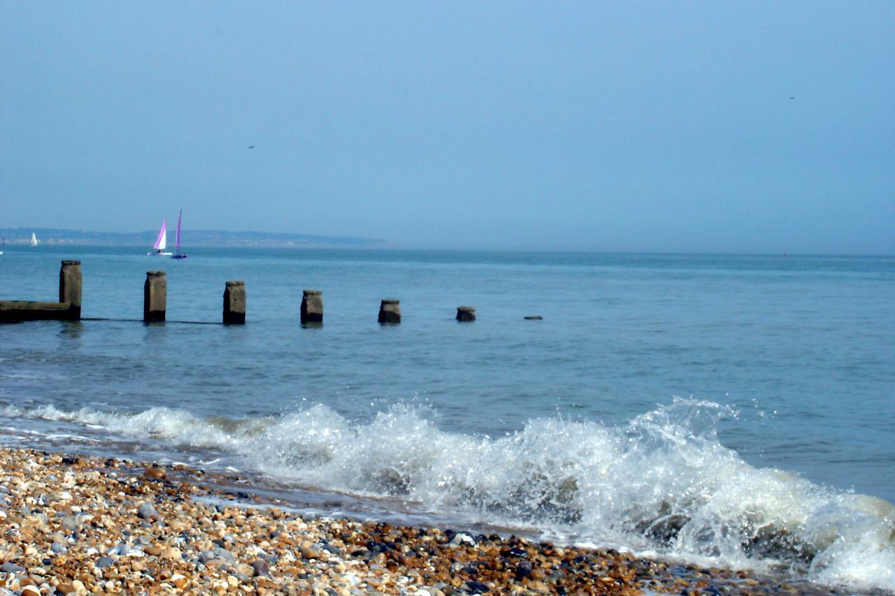 Bay Hospedaje Pensión Torneo de Torneo de Eastbourne Exterior foto